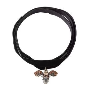 Vintage Gothic Bee Choker | Black Velvet Ribbon Necklace